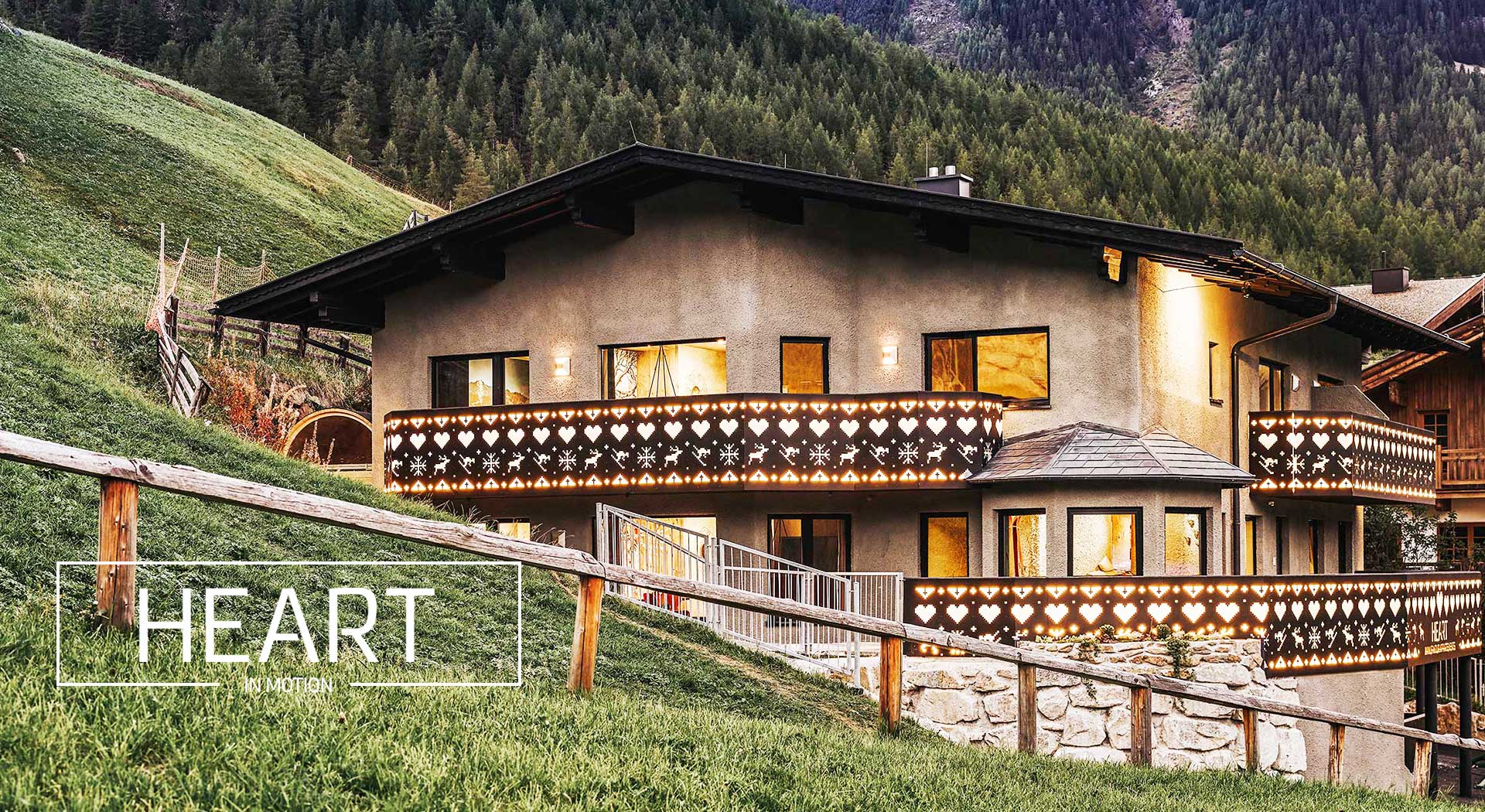 ms-parallax-post-background